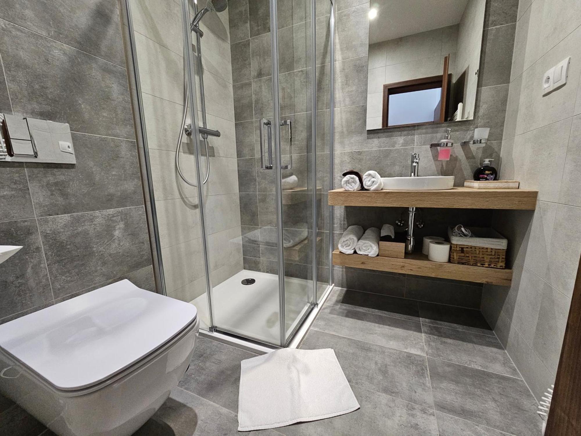 Budinski Apartmany & Wellness Liptovsky Mikulas Bagian luar foto