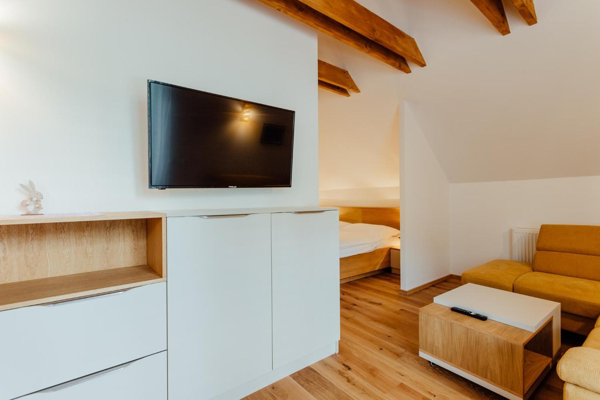 Budinski Apartmany & Wellness Liptovsky Mikulas Bagian luar foto